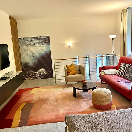 Haus Mühlleiten - *